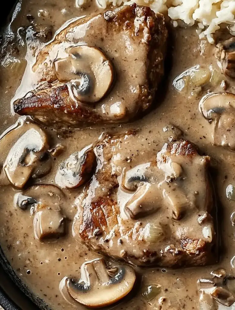 Slow Cooker Pork Chops with Creamy Mushroom Gravy