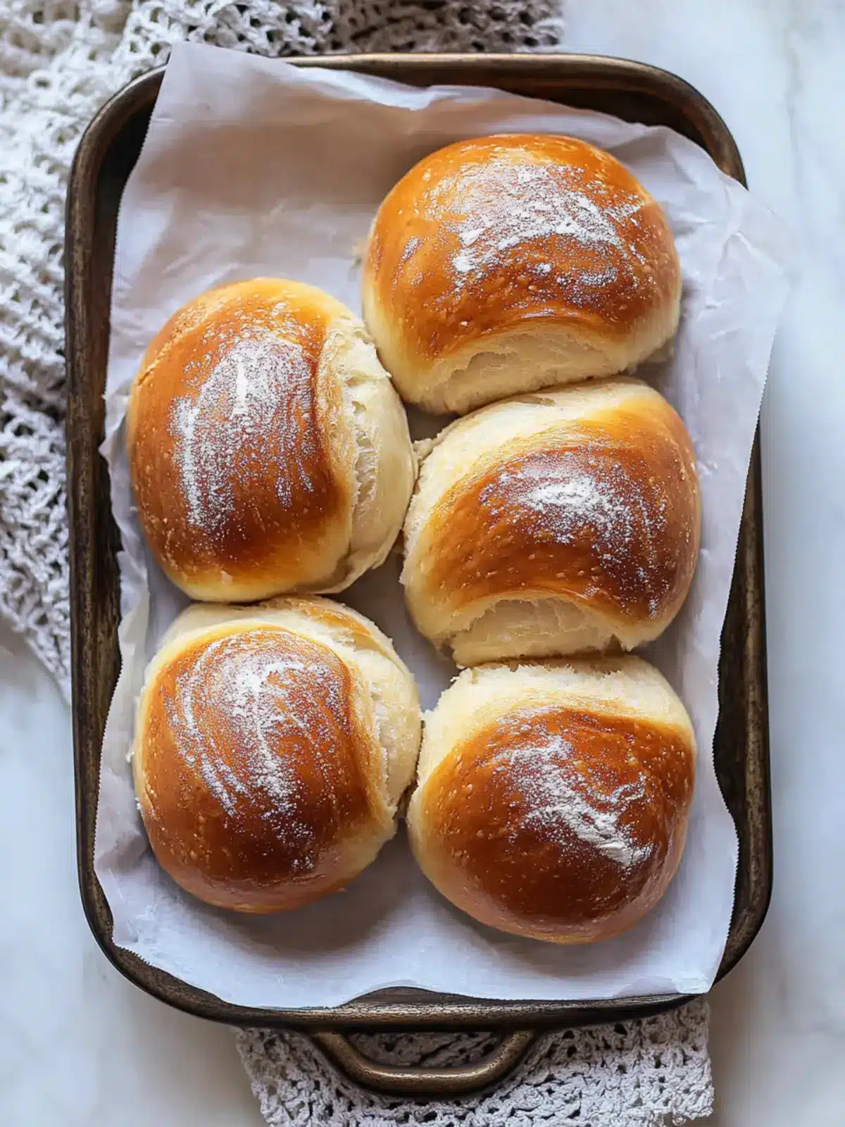 Mallorca Bread: Puerto Rican Sweet Bread Rolls (Pan De Mallorca)
