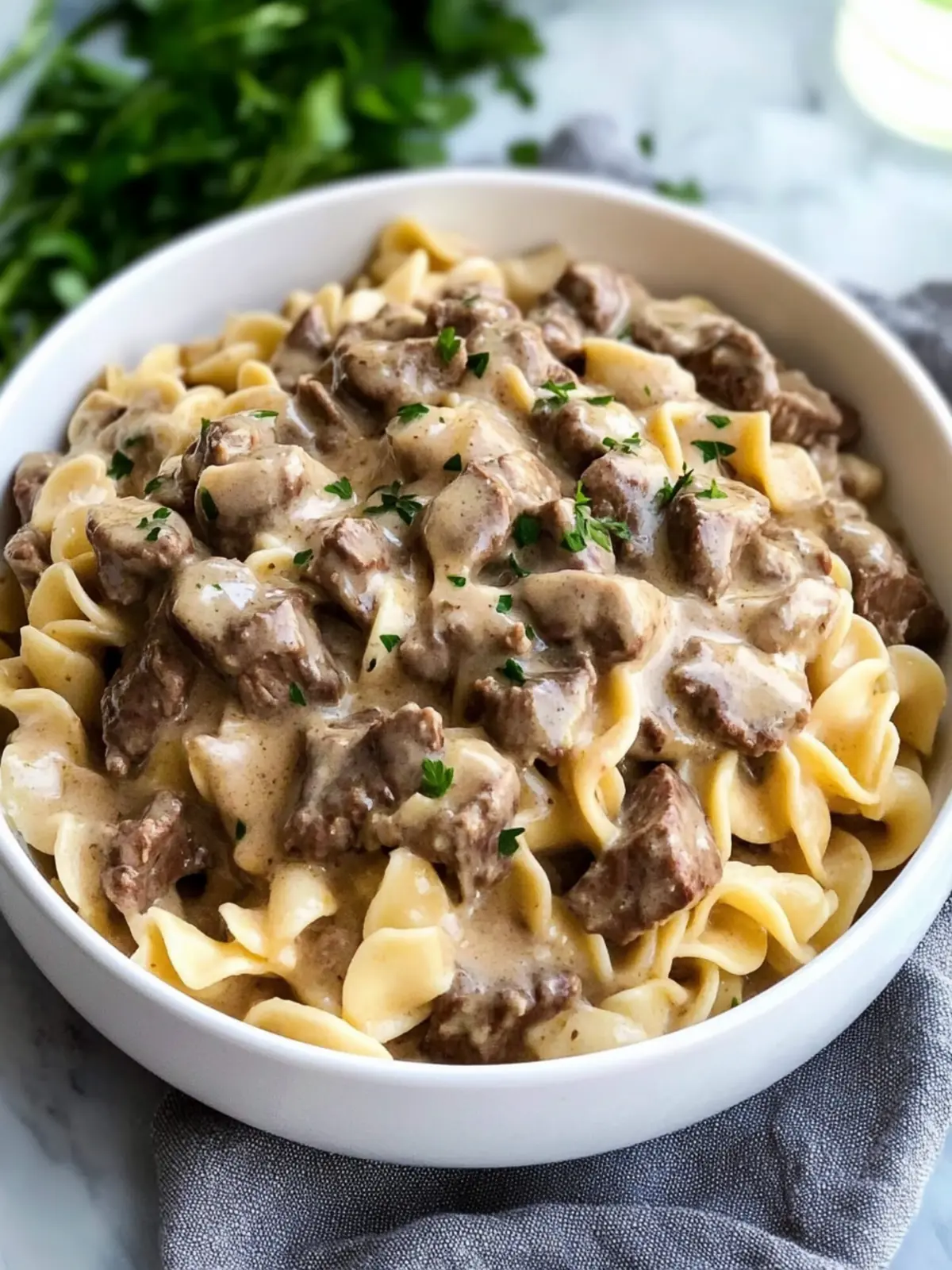 Easy Slow Cooker Beef Stroganoff