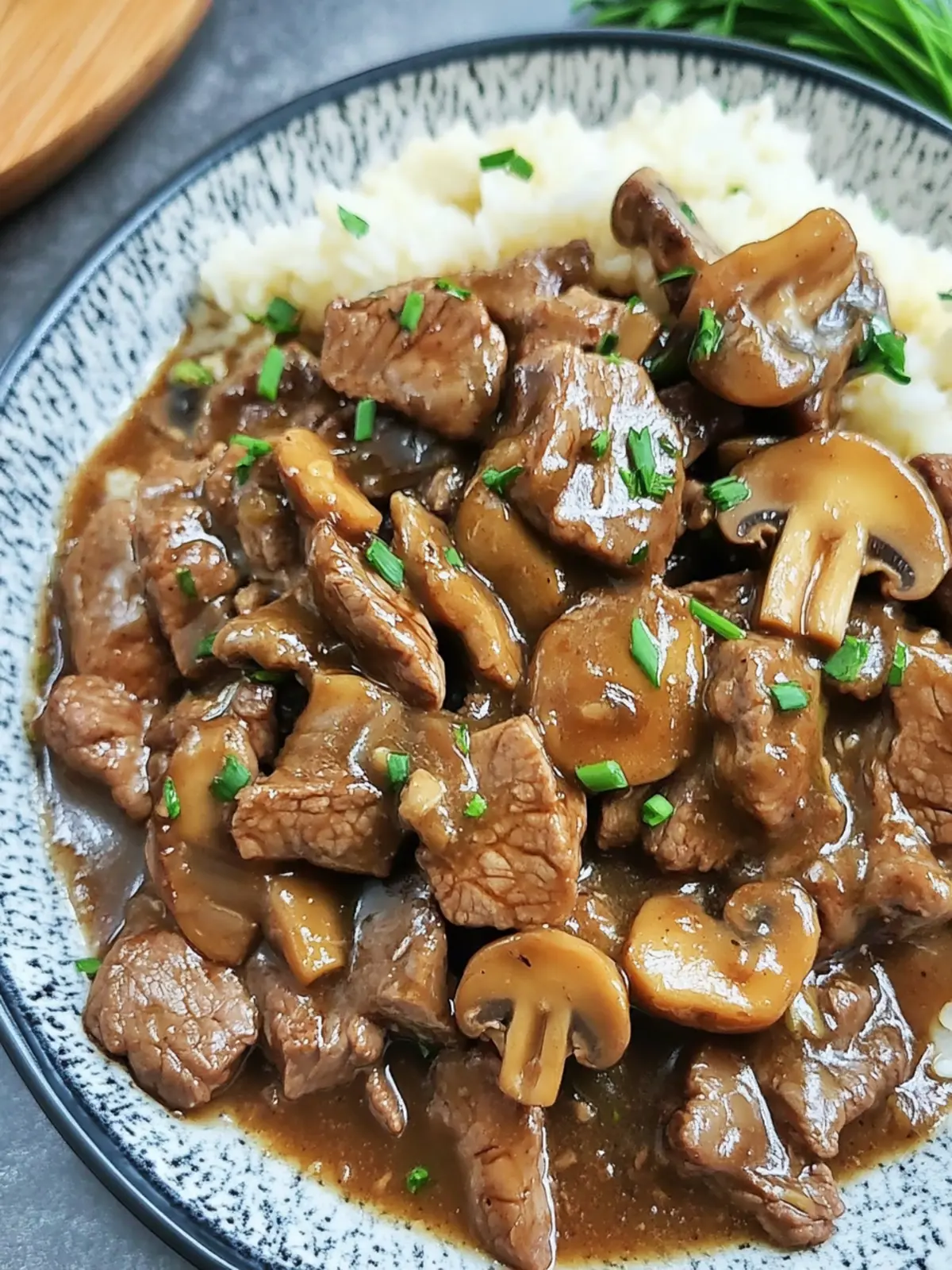 Keto Low Carb Asian Beef Tips with Mushroom Gravy